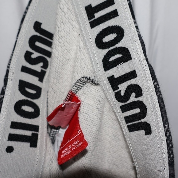 Nike Just Do It Joggers, Size Medium, Cuffed ankles No pockets - Picture 11 of 11
